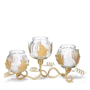 Tea light candle holder